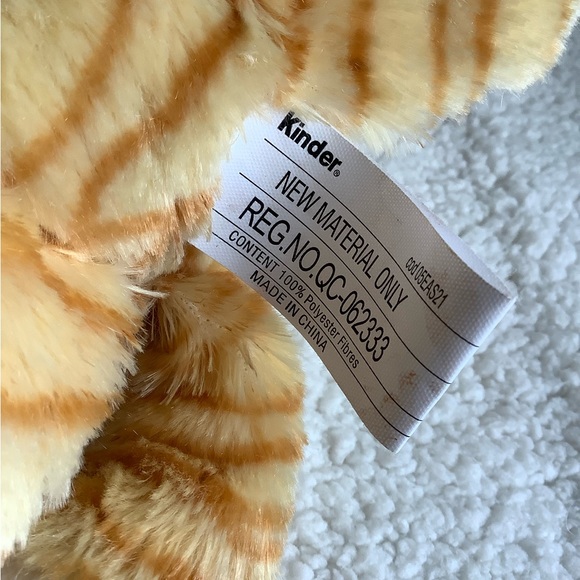 Kinder Surprise 9 Inch Striped Orange Cat Plush Stuffed Animal Toy - Picture 6 of 6